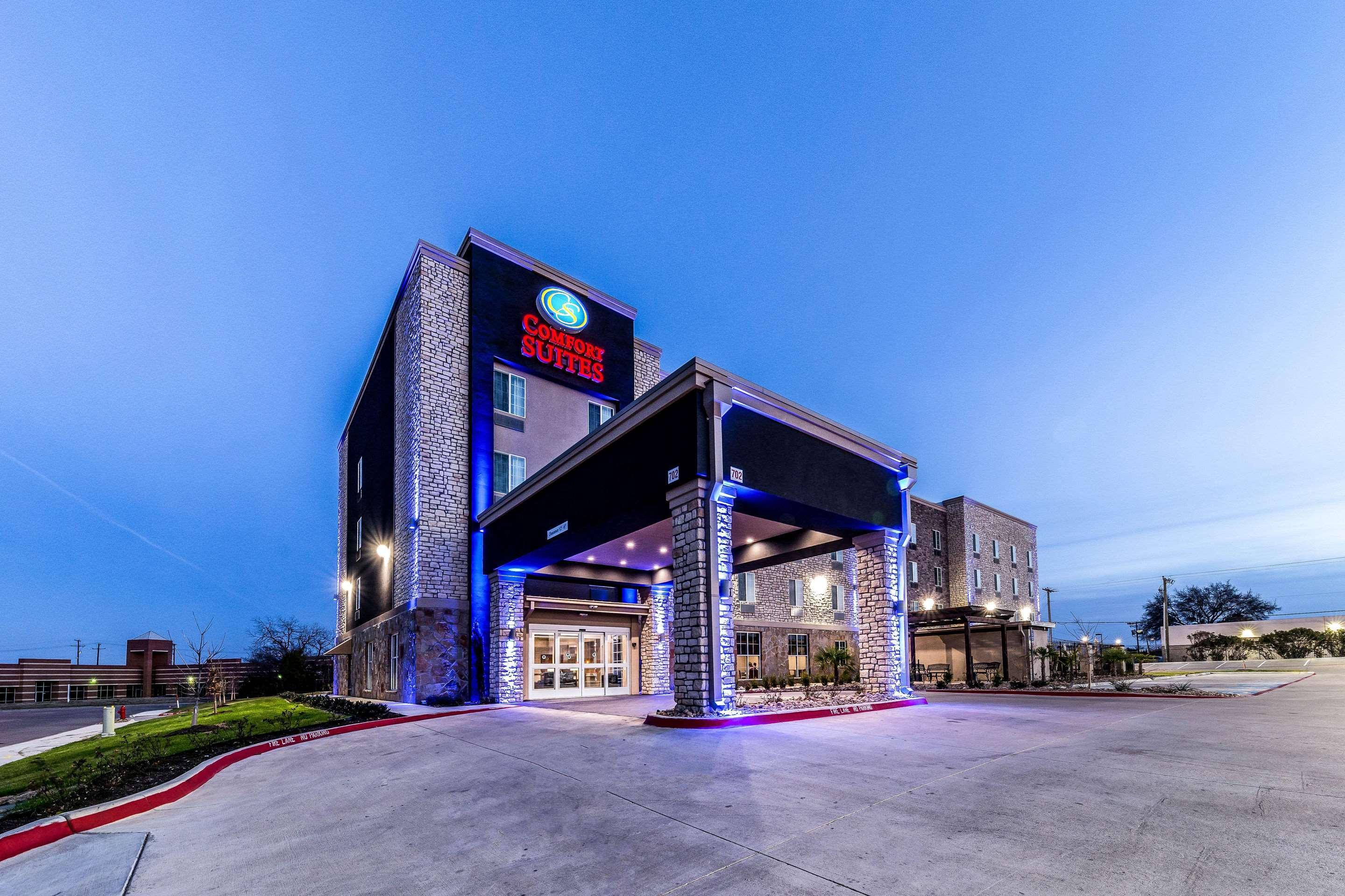 Comfort Suites Grand Prairie - Arlington North Buitenkant foto